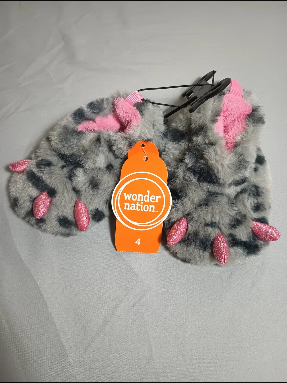 Wonder Nation Infant Claw Slippers